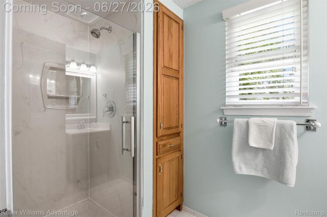 1479 Chanticlair Circle, Wixom, MI 48393