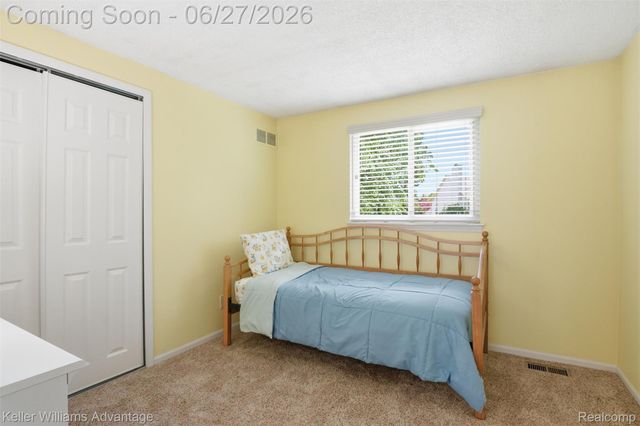 1479 Chanticlair Circle, Wixom, MI 48393