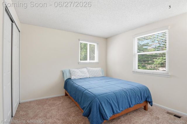 1479 Chanticlair Circle, Wixom, MI 48393