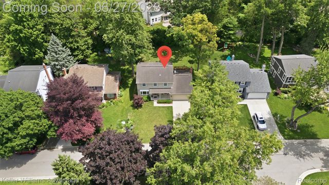 1479 Chanticlair Circle, Wixom, MI 48393