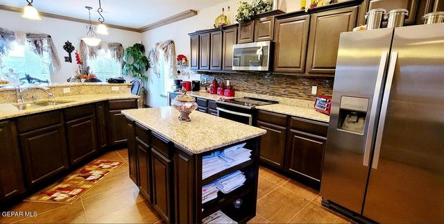 13212 Emerald Hills St. Street, Horizon City, TX 79928