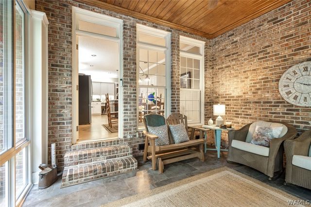 1221 Crown Pointe Blvd, Tuscaloosa, AL 35406