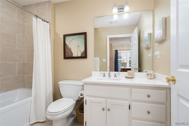 1221 Crown Pointe Blvd, Tuscaloosa, AL 35406