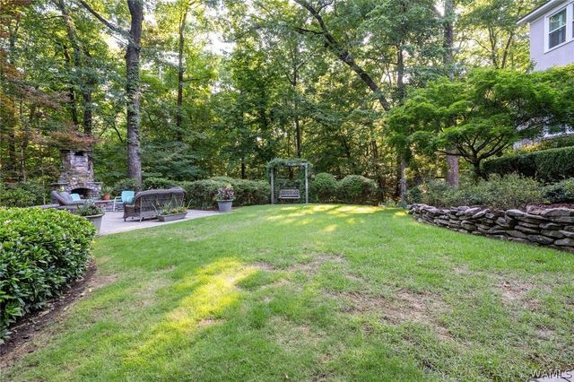 1221 Crown Pointe Blvd, Tuscaloosa, AL 35406