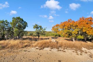 241 WALDEN POND, Bandera, TX 78003