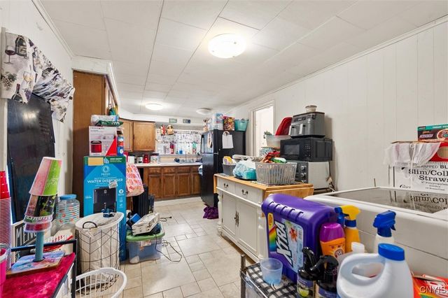 11 Liberty Street, Auburn, NY 13021