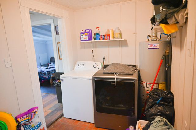 132 Virginia Avenue, Paris, KY 40361