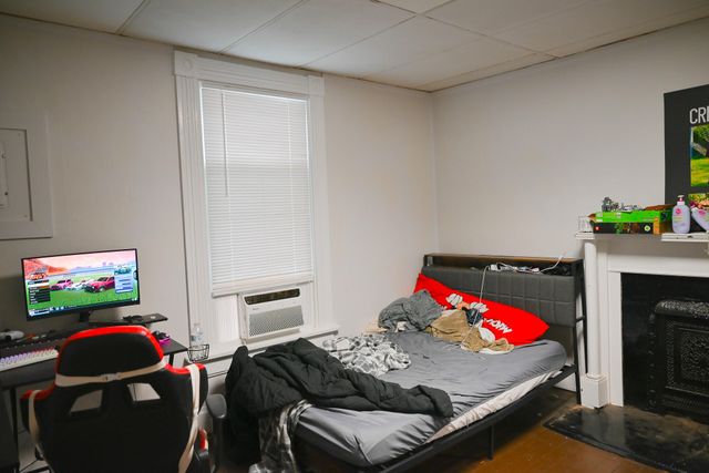 132 Virginia Avenue, Paris, KY 40361