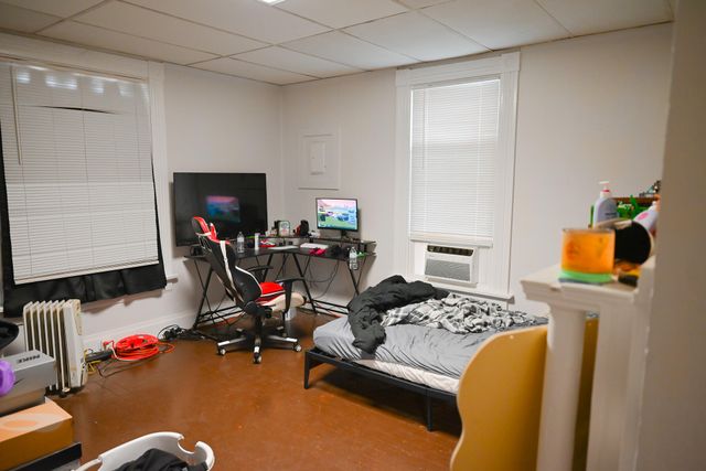 132 Virginia Avenue, Paris, KY 40361