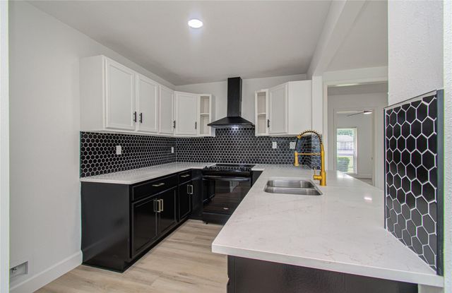 15448 Chipman Lane 5448, Houston, TX 77060