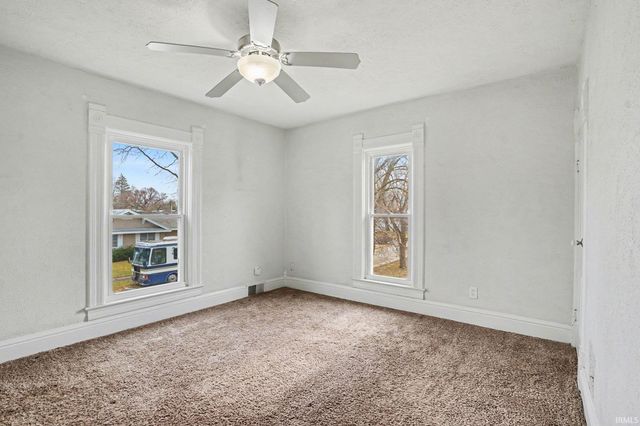 319 Massachusetts Avenue, Elkhart, IN 46514