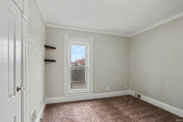 319 Massachusetts Avenue, Elkhart, IN 46514