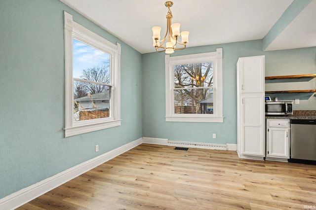 319 Massachusetts Avenue, Elkhart, IN 46514