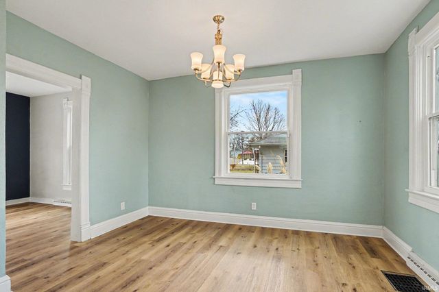 319 Massachusetts Avenue, Elkhart, IN 46514