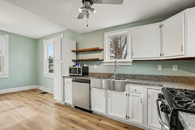 319 Massachusetts Avenue, Elkhart, IN 46514