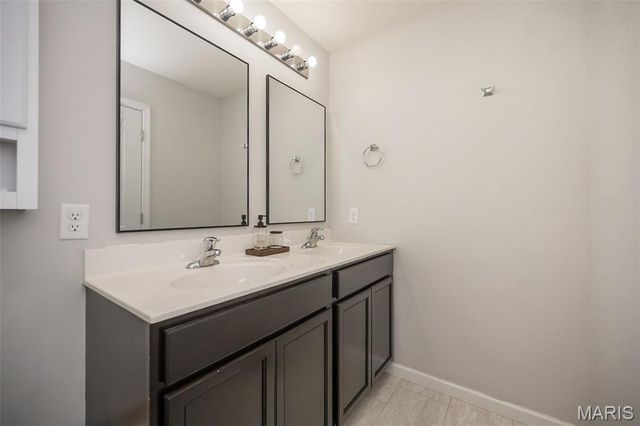 17457 Wyman Ridge Drive, Eureka, MO 63025