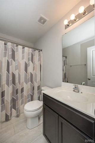 17457 Wyman Ridge Drive, Eureka, MO 63025