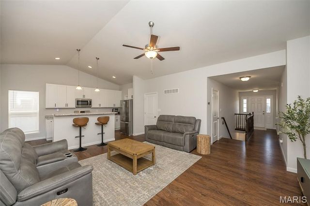 17457 Wyman Ridge Drive, Eureka, MO 63025