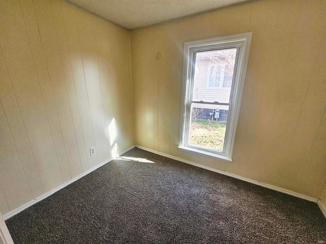 3312 E 16th Street, Muncie, IN 47302