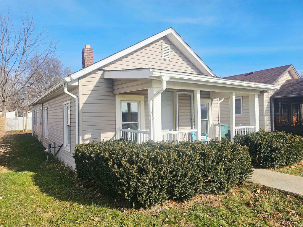 3312 E 16th Street, Muncie, IN 47302