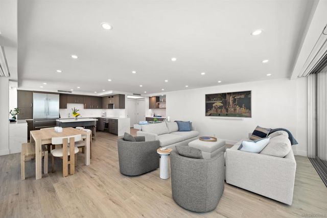 1730 Avenida Del Mundo 1608, Coronado, CA 92118