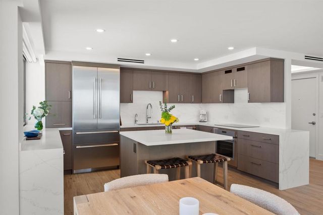 1730 Avenida Del Mundo 1608, Coronado, CA 92118