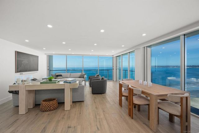 1730 Avenida Del Mundo 1608, Coronado, CA 92118