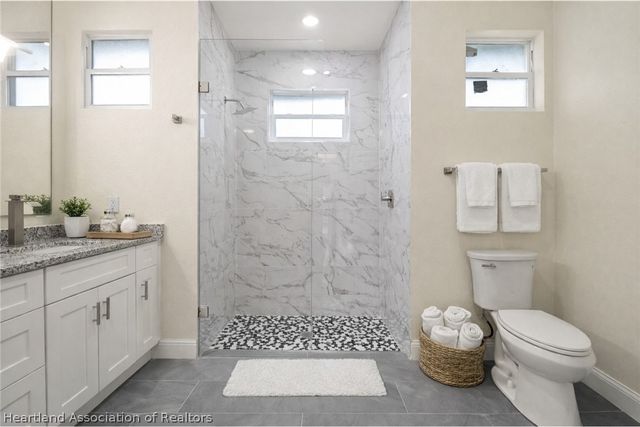 1043 Albert Avenue, Lehigh Acres, FL 33971