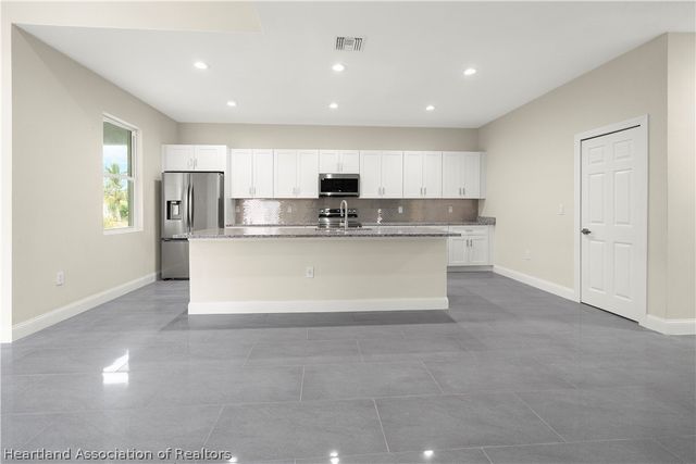 1043 Albert Avenue, Lehigh Acres, FL 33971