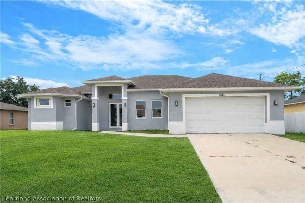1043 Albert Avenue, Lehigh Acres, FL 33971