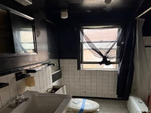 12945 Memorial Street, Detroit, MI 48227