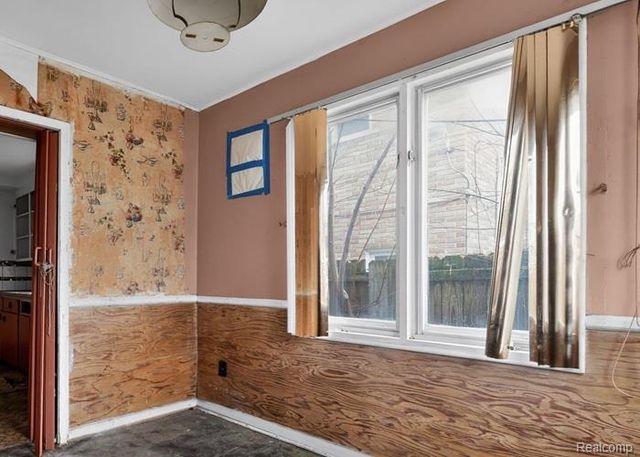 12945 Memorial Street, Detroit, MI 48227