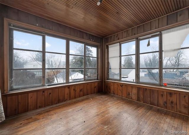 12945 Memorial Street, Detroit, MI 48227