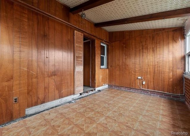 12945 Memorial Street, Detroit, MI 48227