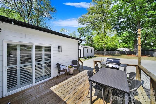 517 Inwood Drive, Charlotte, NC 28209