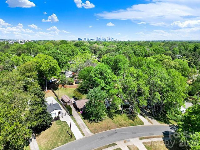 517 Inwood Drive, Charlotte, NC 28209