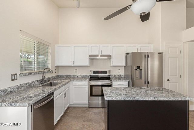 3067 W Melinda Lane, Phoenix, AZ 85027