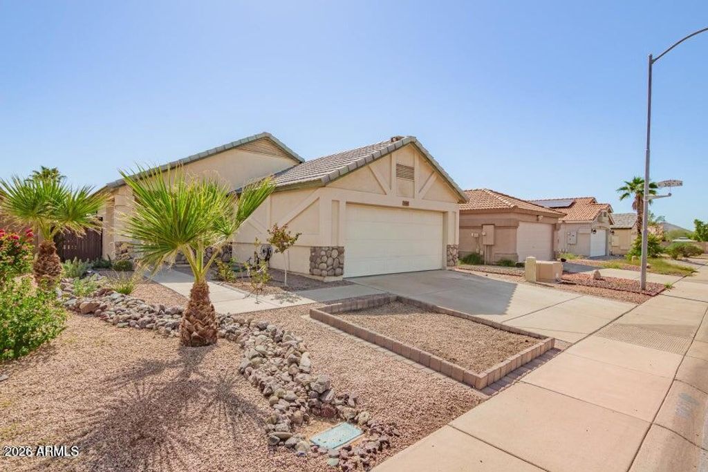 3067 W Melinda Lane, Phoenix, AZ 85027