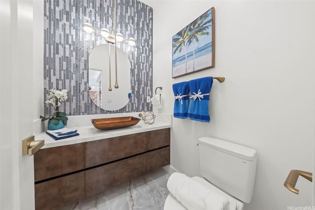 123 Waihili Place, Honolulu, HI 96825