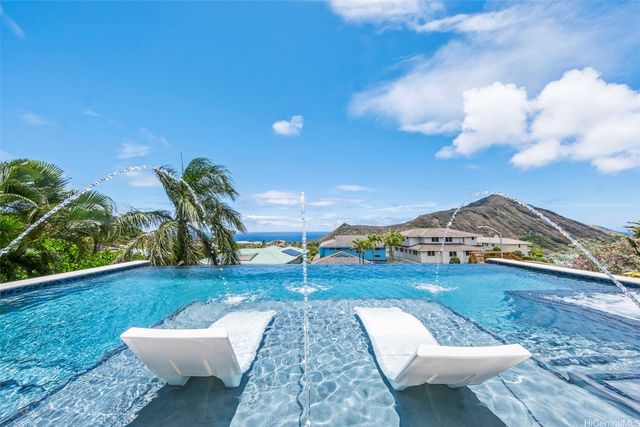 123 Waihili Place, Honolulu, HI 96825