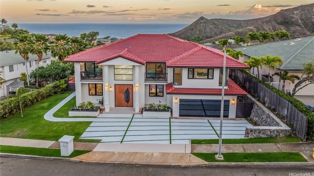 123 Waihili Place, Honolulu, HI 96825