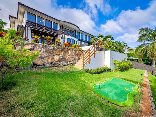 123 Waihili Place, Honolulu, HI 96825