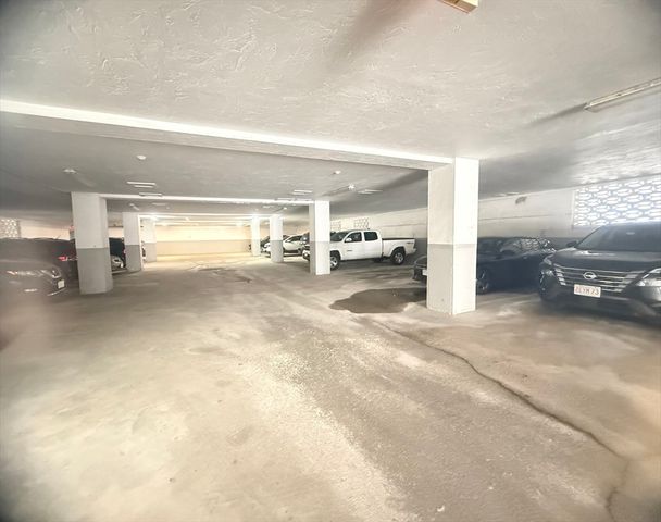 245 Sea St 45, Quincy, MA 02169