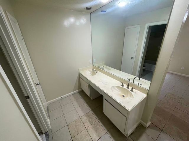 4520 Louisville Drive, Plano, TX 75093