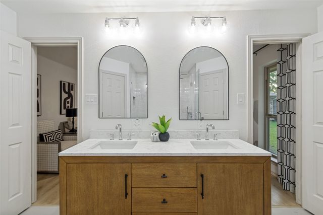 2607 Timberleaf Circle, Carrollton, TX 75006