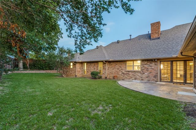 2607 Timberleaf Circle, Carrollton, TX 75006