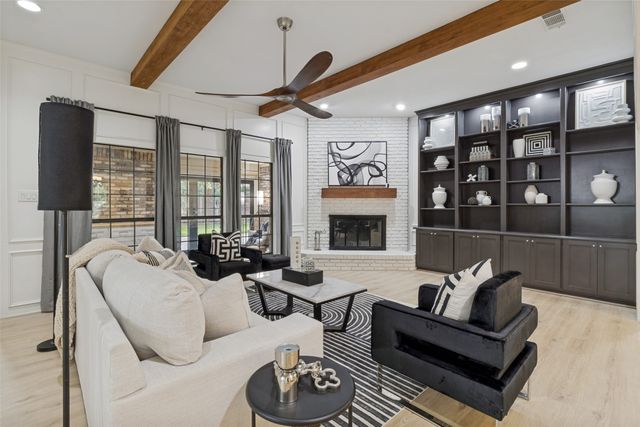2607 Timberleaf Circle, Carrollton, TX 75006