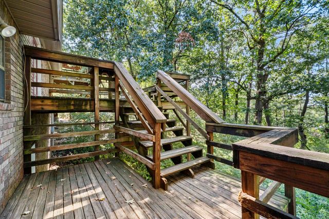 12601 Pleasant Forest Drive, Little Rock, AR 72212