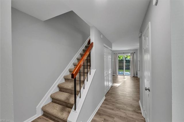 182 Thalia Trace DR, Virginia Beach, VA 23452