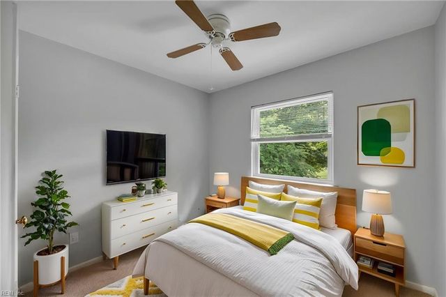 182 Thalia Trace DR, Virginia Beach, VA 23452